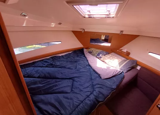 JEANNEAU - MERRY FISHER 10 - 12