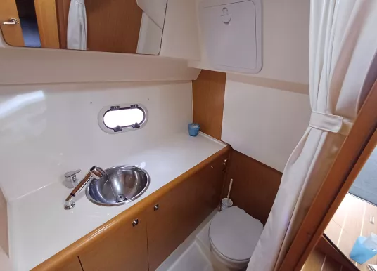 JEANNEAU - MERRY FISHER 10 - 10