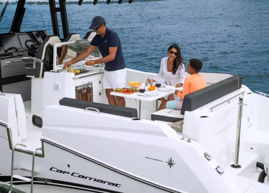 JEANNEAU - CAP CAMARAT 10.5 CC - 11