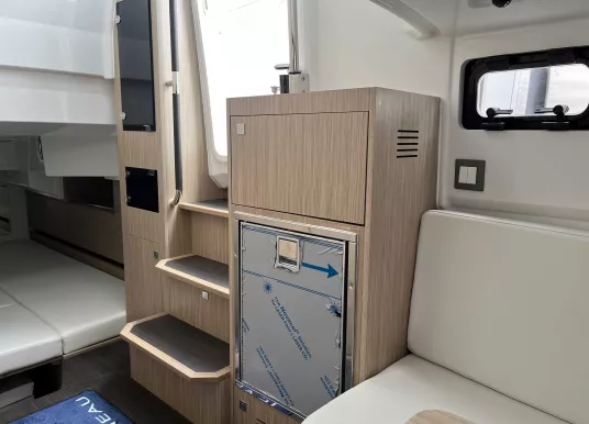 JEANNEAU - CAP CAMARAT 10.5 CC - 24