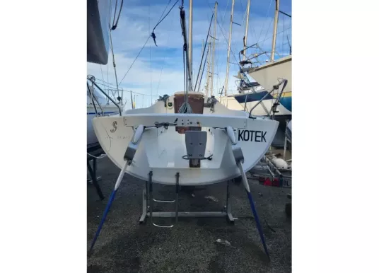 BENETEAU - FIRST 21.7 - 9