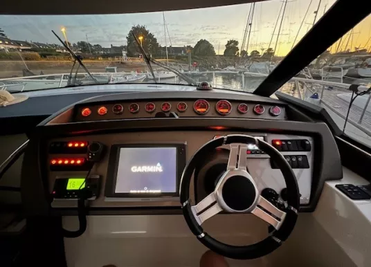 PRESTIGE YACHTS - PRESTIGE 400 FLY - 13