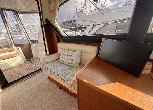 PRESTIGE YACHTS - PRESTIGE 400 FLY - 17