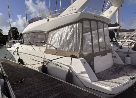 PRESTIGE YACHTS - PRESTIGE 400 FLY - 4