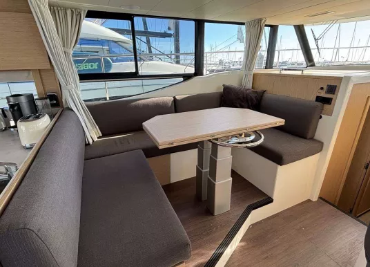 BENETEAU - SWIFT TRAWLER 48 - 9