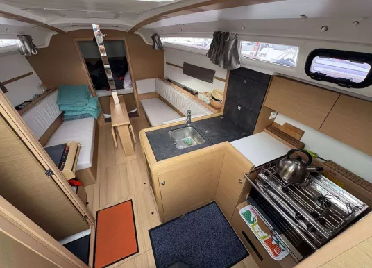 JEANNEAU - SUN ODYSSEY 349 - 2