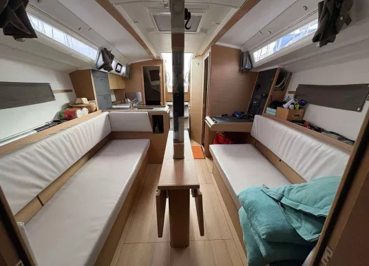 JEANNEAU - SUN ODYSSEY 349 - 4