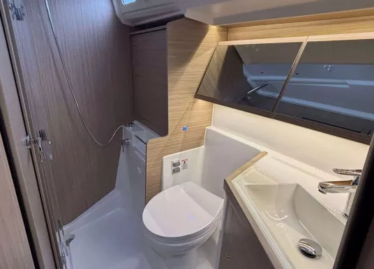 BENETEAU - OCEANIS 40.1 - 9