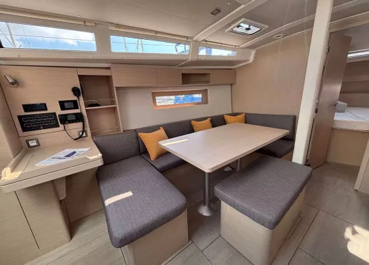 BENETEAU - OCEANIS 37.1 - 5