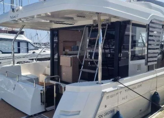 BENETEAU - SWIFT TRAWLER 41 FLY - 3