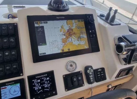 BENETEAU - SWIFT TRAWLER 41 FLY - 7