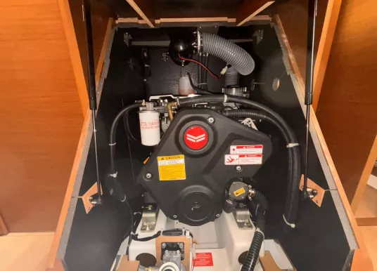 JEANNEAU - SUN ODYSSEY 380 - 11