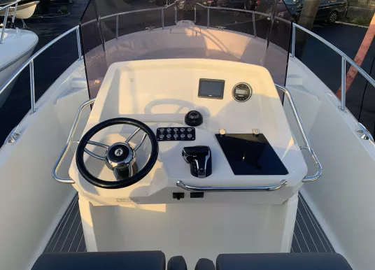 WHITE SHARK - WHITE SHARK 240 CC - 11