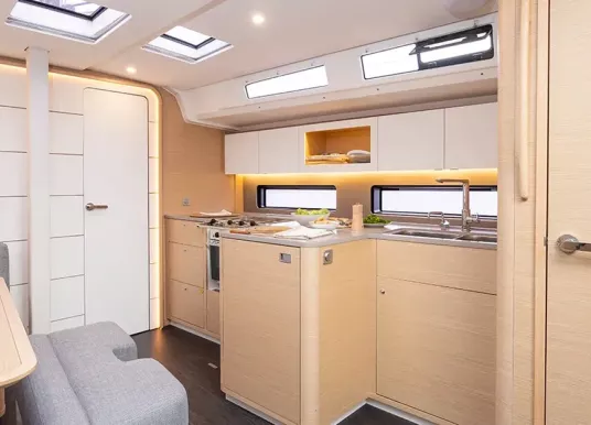 DUFOUR YACHTS - DUFOUR 41 - 7