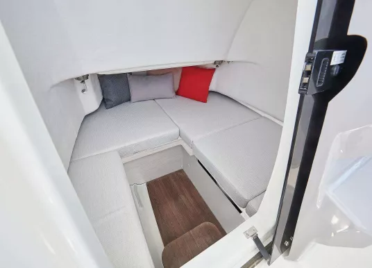 JEANNEAU - CAP CAMARAT 7.5 CC - 8