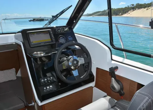 JEANNEAU - MERRY FISHER 695 SPORT SÉRIE 2 - 7