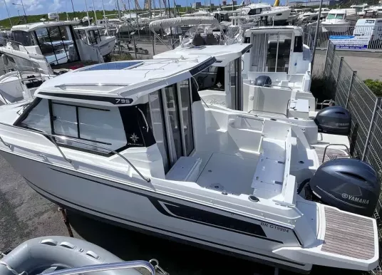 JEANNEAU - MERRY FISHER 795 - 3