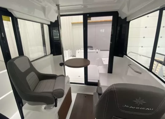 JEANNEAU - MERRY FISHER 695 SPORT - 12