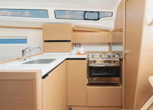 JEANNEAU - SUN ODYSSEY 350 - 15