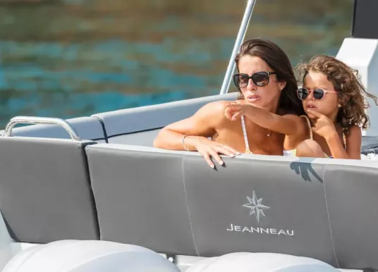 JEANNEAU - MERRY FISHER 895 SERIE 2 - 18