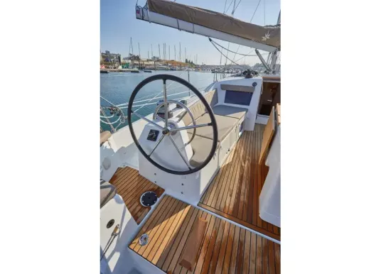 JEANNEAU - SUN ODYSSEY 410 - 13