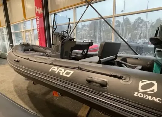 ZODIAC - ZODIAC PRO 5.5 - 4