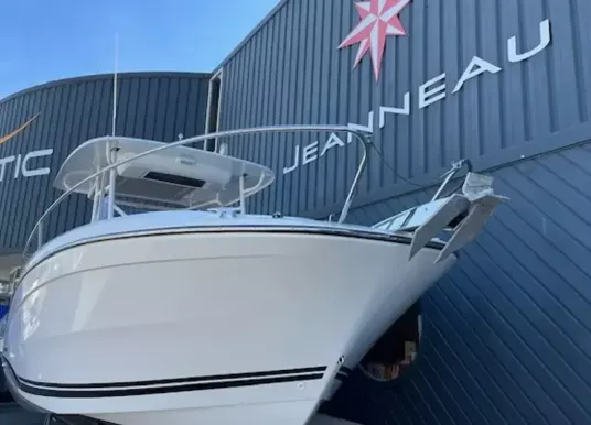 JEANNEAU - CAP CAMARAT 9.0 CC - 6