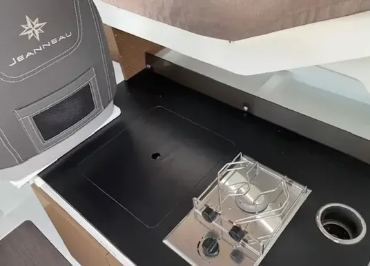 JEANNEAU - MERRY FISHER 795 - 14