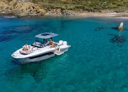 JEANNEAU - CAP CAMARAT 9.0 WA - 18