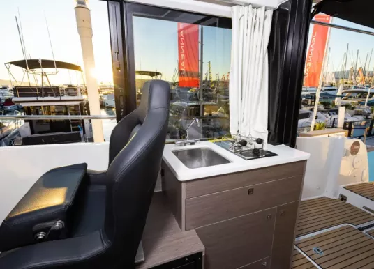 JEANNEAU - MERRY FISHER 895 - 13