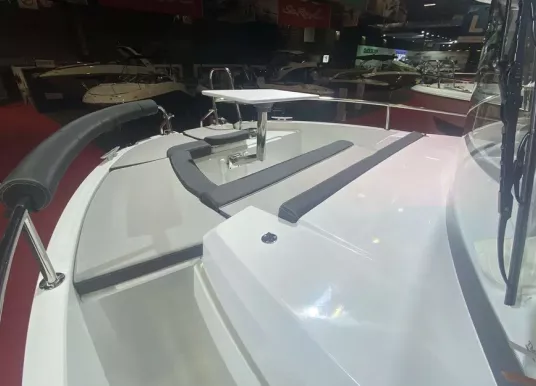 JEANNEAU - MERRY FISHER 795 SPORT - 9