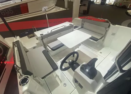 JEANNEAU - MERRY FISHER 795 SPORT - 5