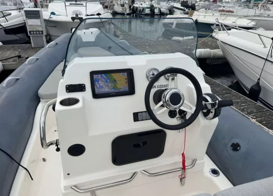 ZODIAC - MEDLINE 750 - 4