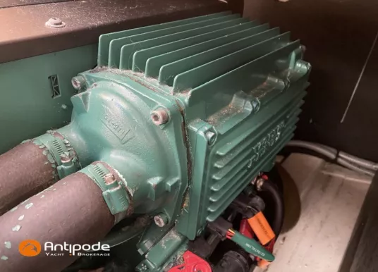 JEANNEAU - MERRY FISHER 10 - 13