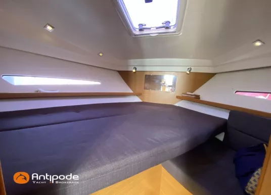 JEANNEAU - MERRY FISHER 10 - 8