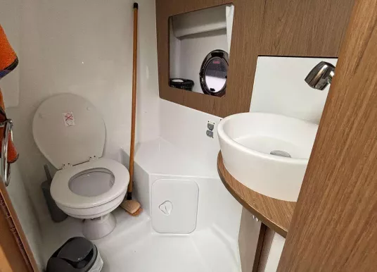 BENETEAU - GRAN TURISMO 34 - 15