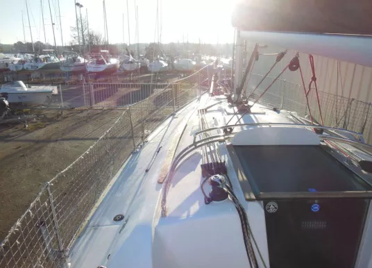 JEANNEAU - SUN ODYSSEY 32i - 3