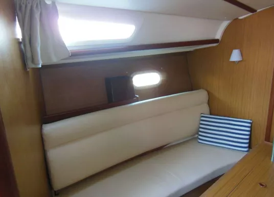 JEANNEAU - SUN ODYSSEY 32i - 6