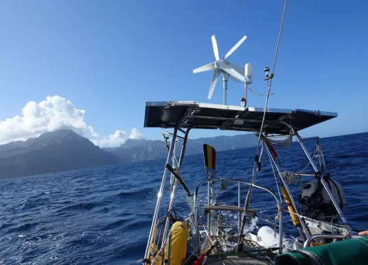 HANS CHRISTIAN - HANS CHRISTIAN 43 - 2