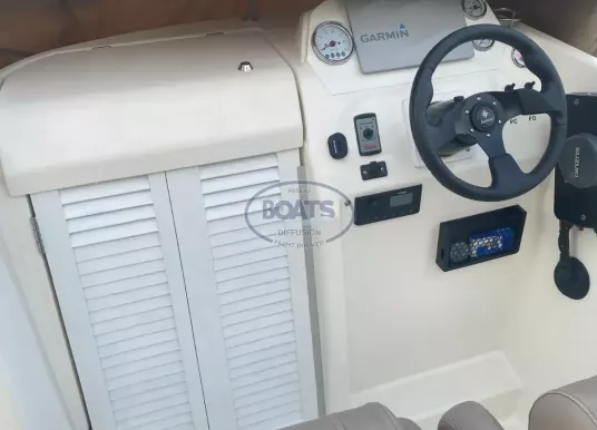 JEANNEAU - CAP CAMARAT 635 - 9