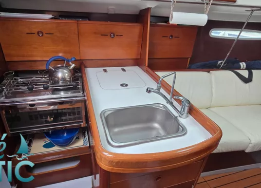 BENETEAU - FIRST 31.7 - 5