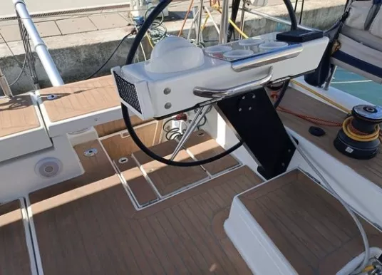 DUFOUR YACHTS - DUFOUR 530 - 2
