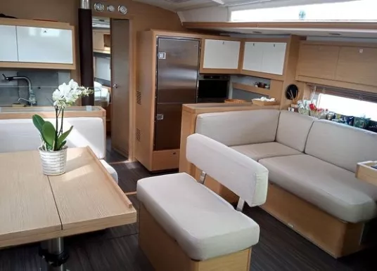 DUFOUR YACHTS - DUFOUR 530 - 31