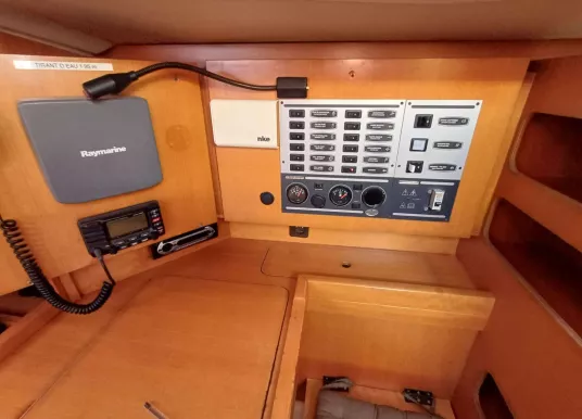 DUFOUR YACHTS - DUFOUR 34 PERFORMANCE - 20