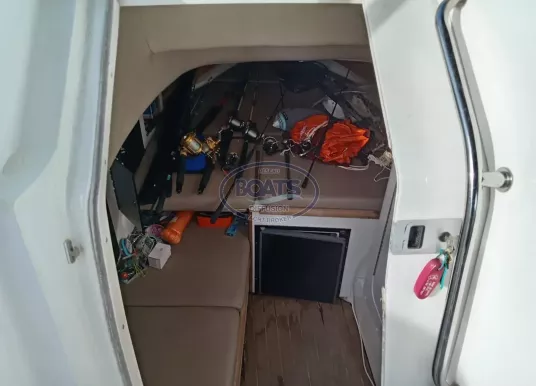 BOSTON WHALER - OUTRAGE 28 - 11