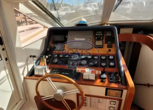 GUY COUACH - GUY COUACH 1401 - 9