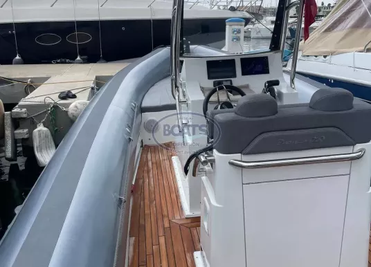 SEA WATER - PHANTOM 260 - 7