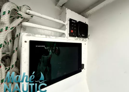 ALU MARINE - PERIPLE 50 - 48