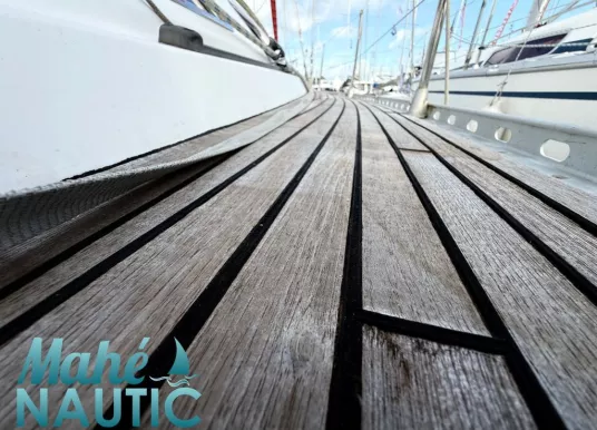 DUFOUR YACHTS - DUFOUR 32 CLASSIC - 12