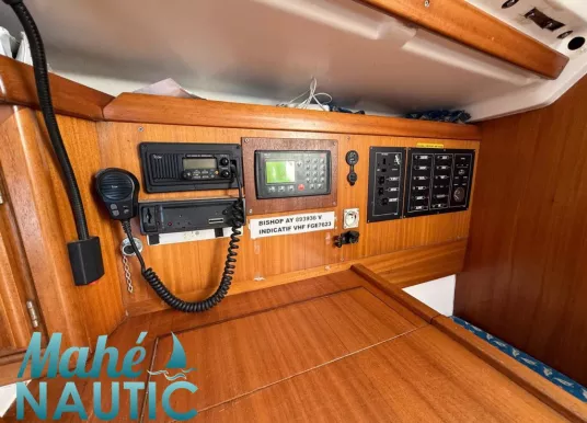 DUFOUR YACHTS - DUFOUR 32 CLASSIC - 4